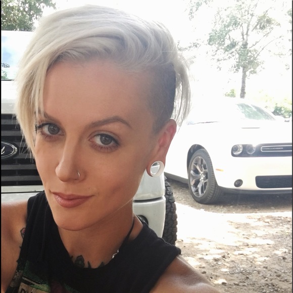 Hi Poshmark Fam!! Nice to meet you!♥️🤍💙 - Picture 7 of 16